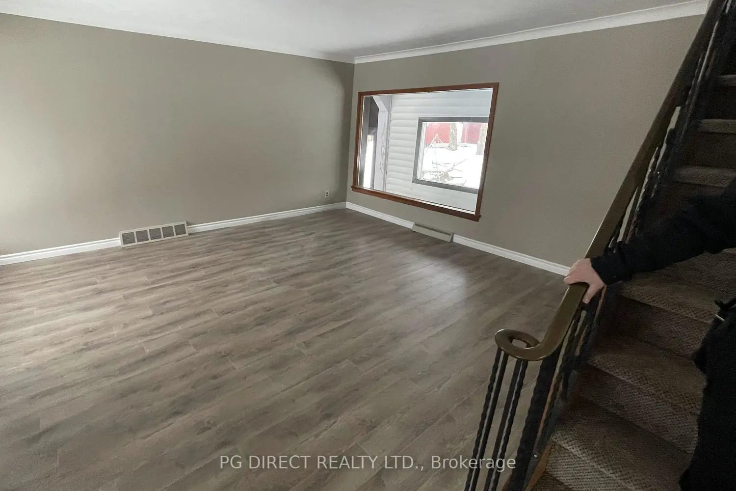 Additional image 4 of 1638 Queen Street
