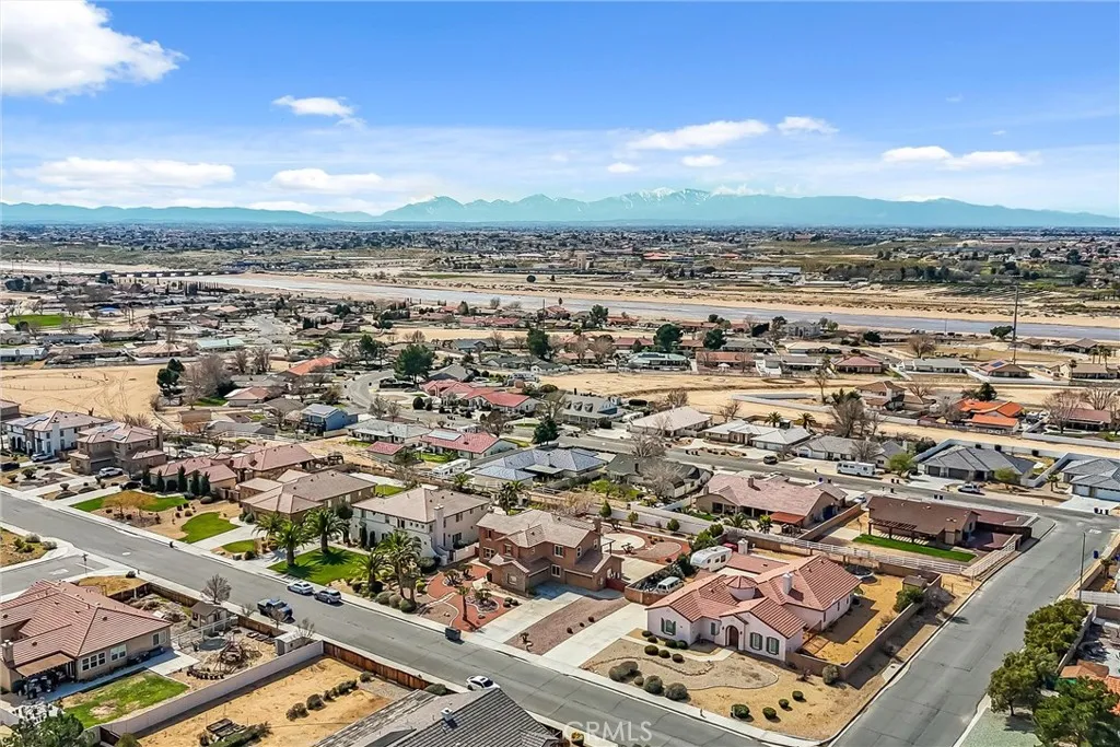 Additional image 90 of 12690 Mar Vista Dr, Apple Valley, CA 92308