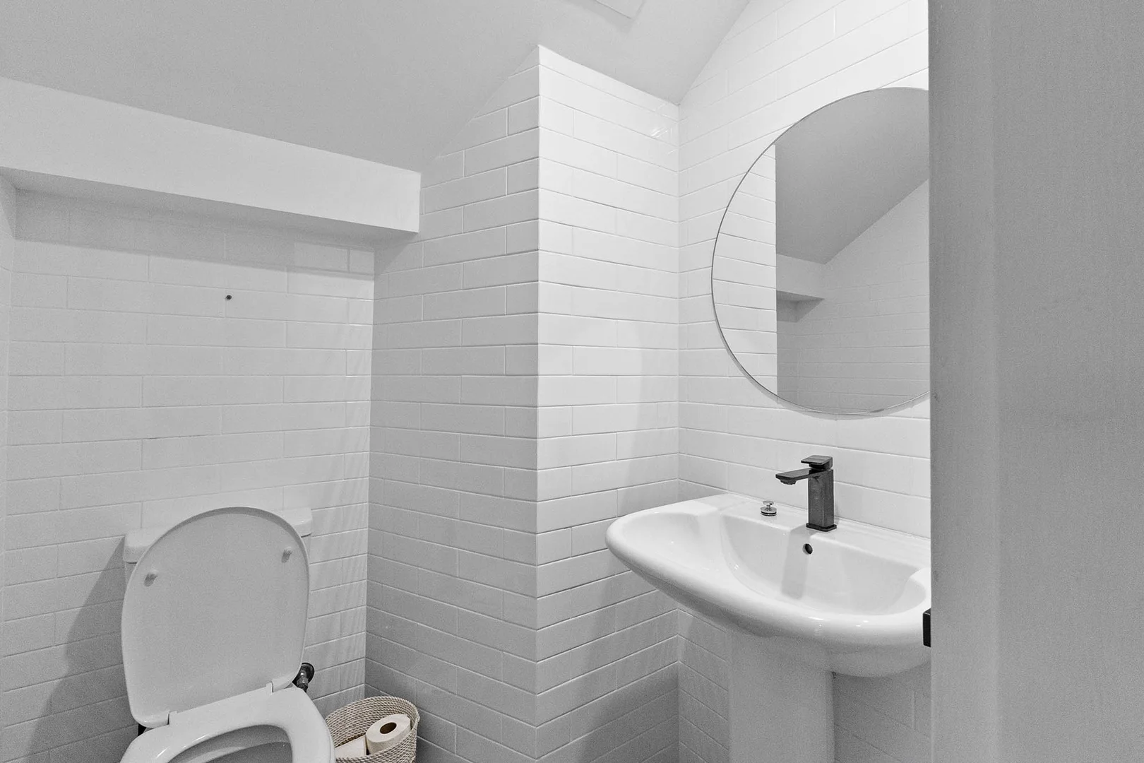 Additional image 32 of 56 Henry Lawson Walk, East Perth WA 6004