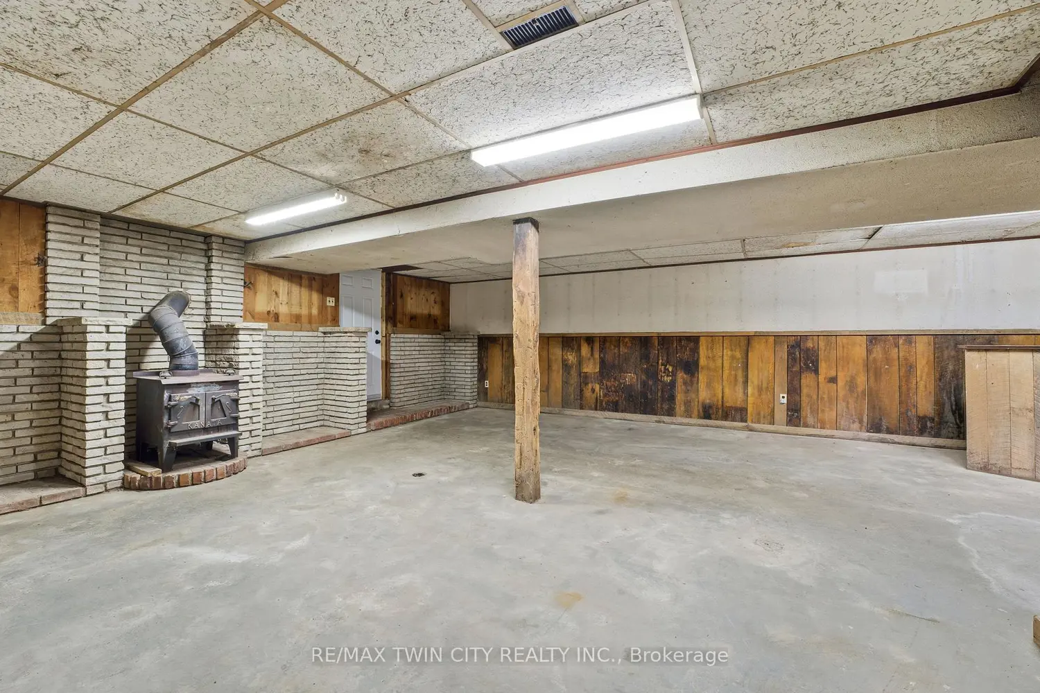 Additional image 8 of 2091 Concession 6 Road