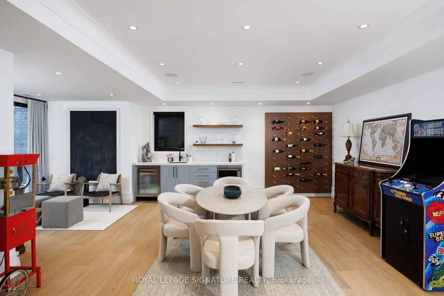 Additional image 13 of 207 Strathallan Boulevard
