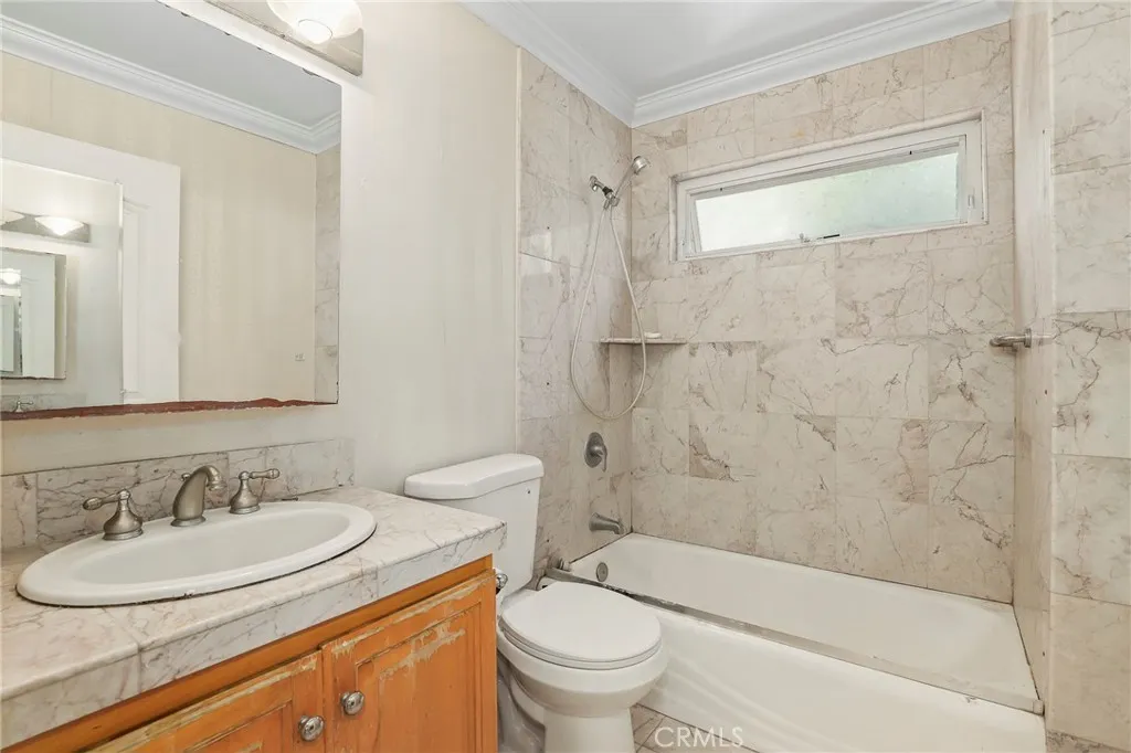 Additional image 38 of 14659 Valley Vista Blvd, Sherman Oaks, CA 91403