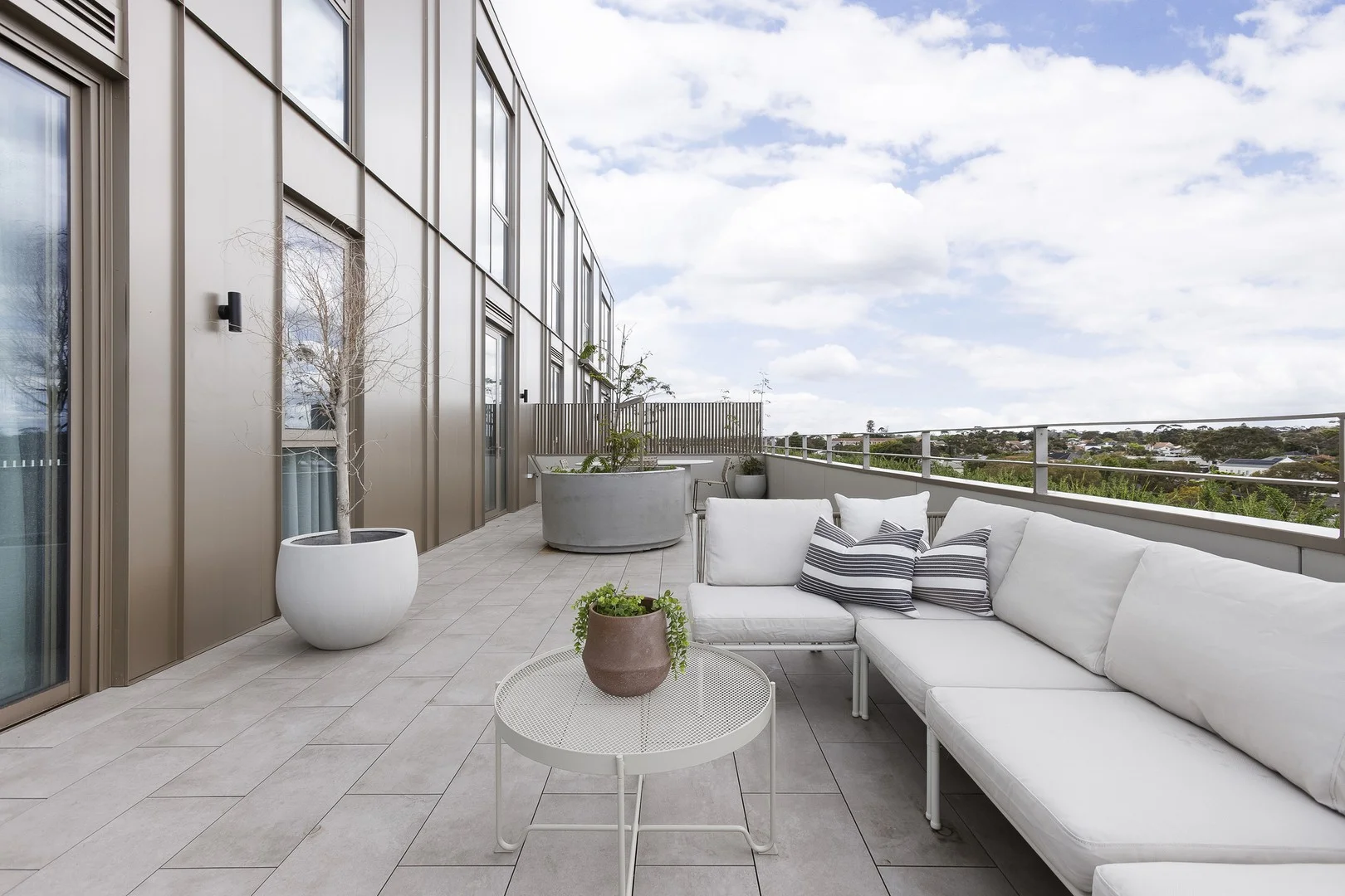 Additional image 17 of 402/466 Hampton Street, Hampton VIC 3188