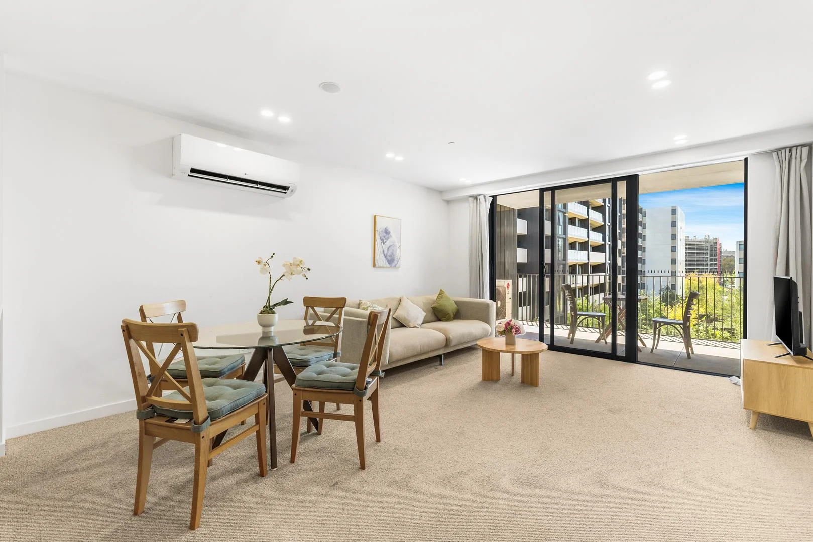 320/55 Dooring Street, Dickson ACT 2602