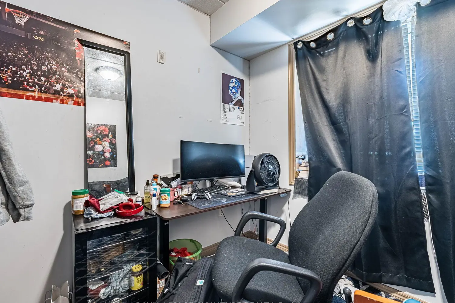 Additional image 17 of 251 Lester Street 206