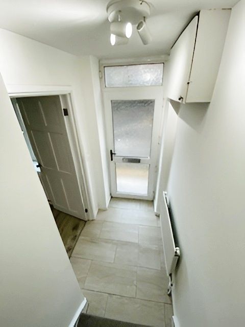 Additional image 8 of 1 bed semi-detached house to rentMilborough Road, Swansea SA9