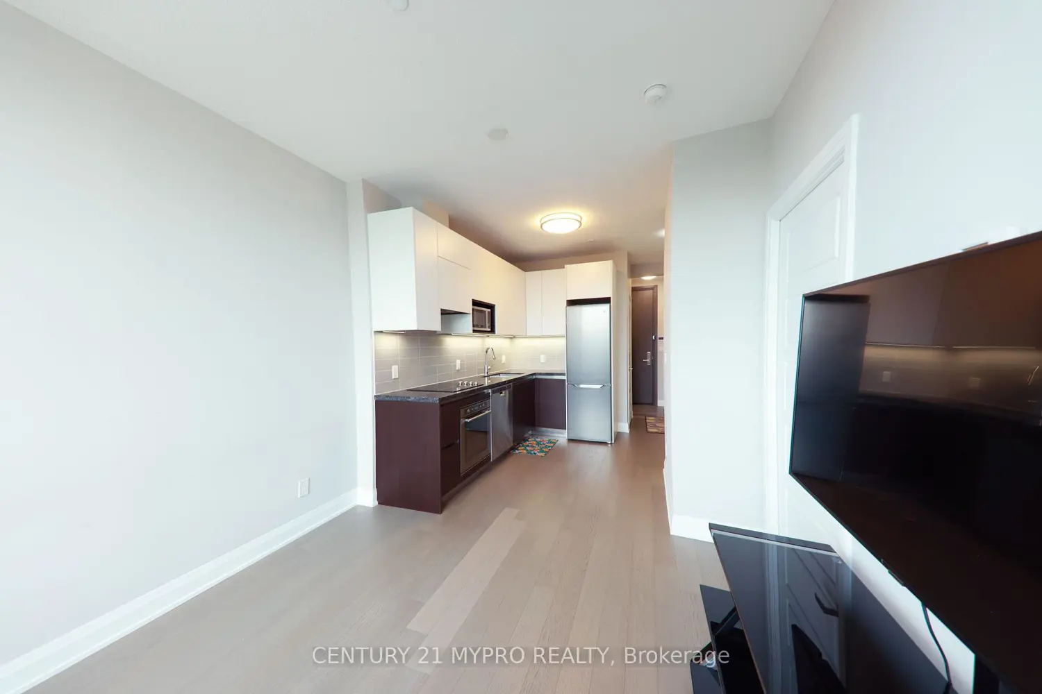 Additional image 2 of 15 Water Walk Drive 917