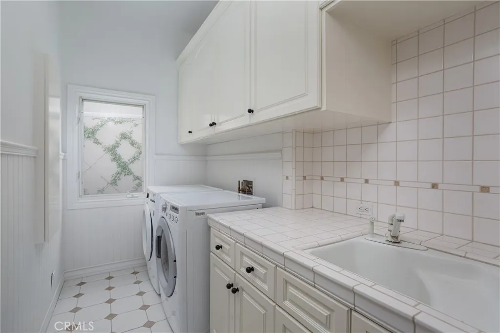 Additional image 35 of 212 Kings Pl, Newport Beach, CA 92663