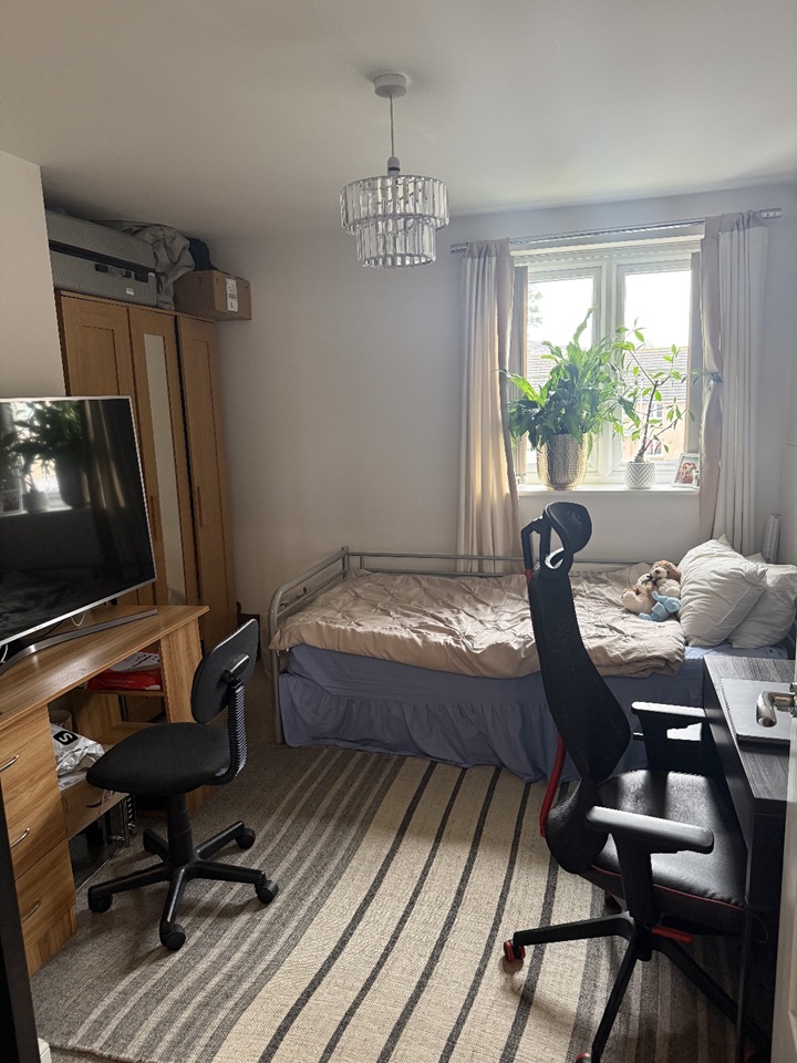 Additional image 10 of 2 Bed Flat, Kidlaw Close, EH16, N1 7GU