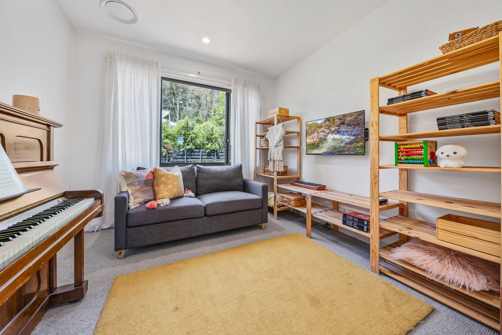 Additional image 14 of 1 Danica Court, Bright VIC 3741