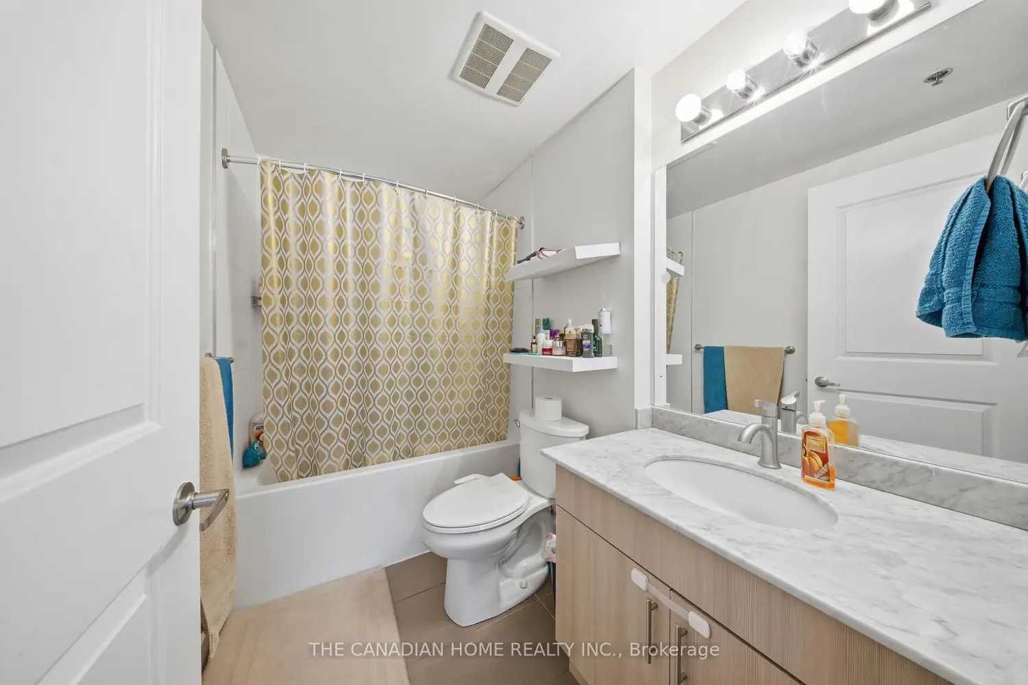 Additional image 11 of 560 North Service Road 707