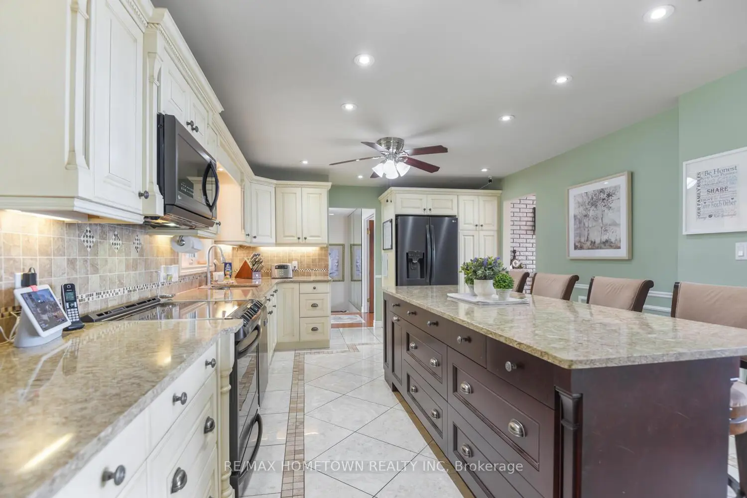 Additional image 7 of 1111 Burnside Drive