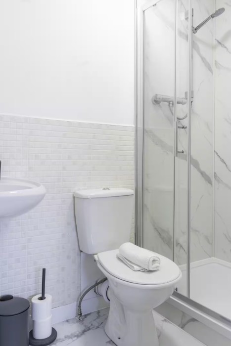 Additional image 16 of 2 Bed Flat, Charlotte Street, G1, N1 7GU