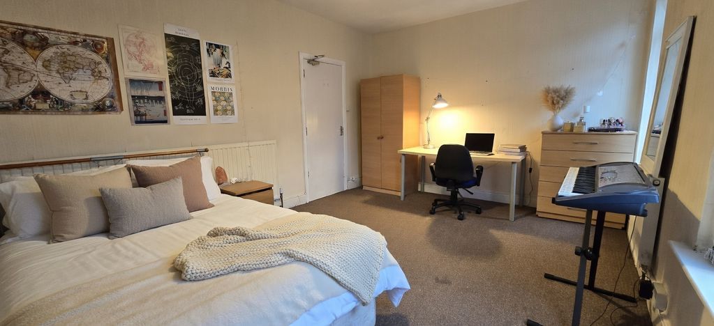 5 bed shared accommodation to rentDerby Grove, Nottingham NG7 photo 3