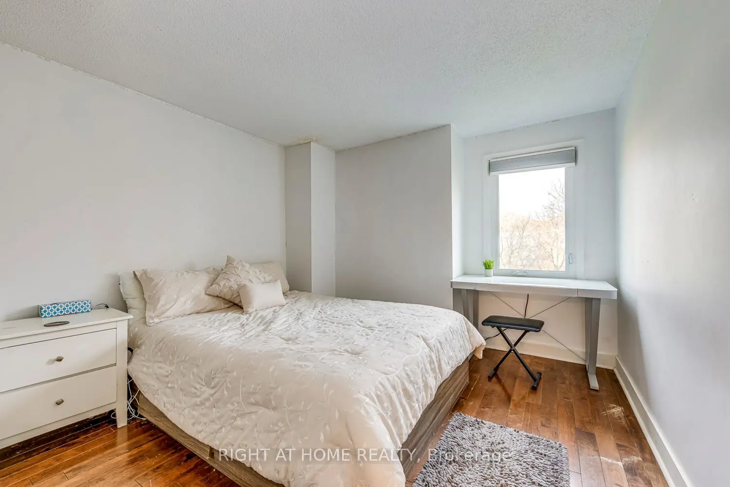 Additional image 13 of 1558 Litchfield Road