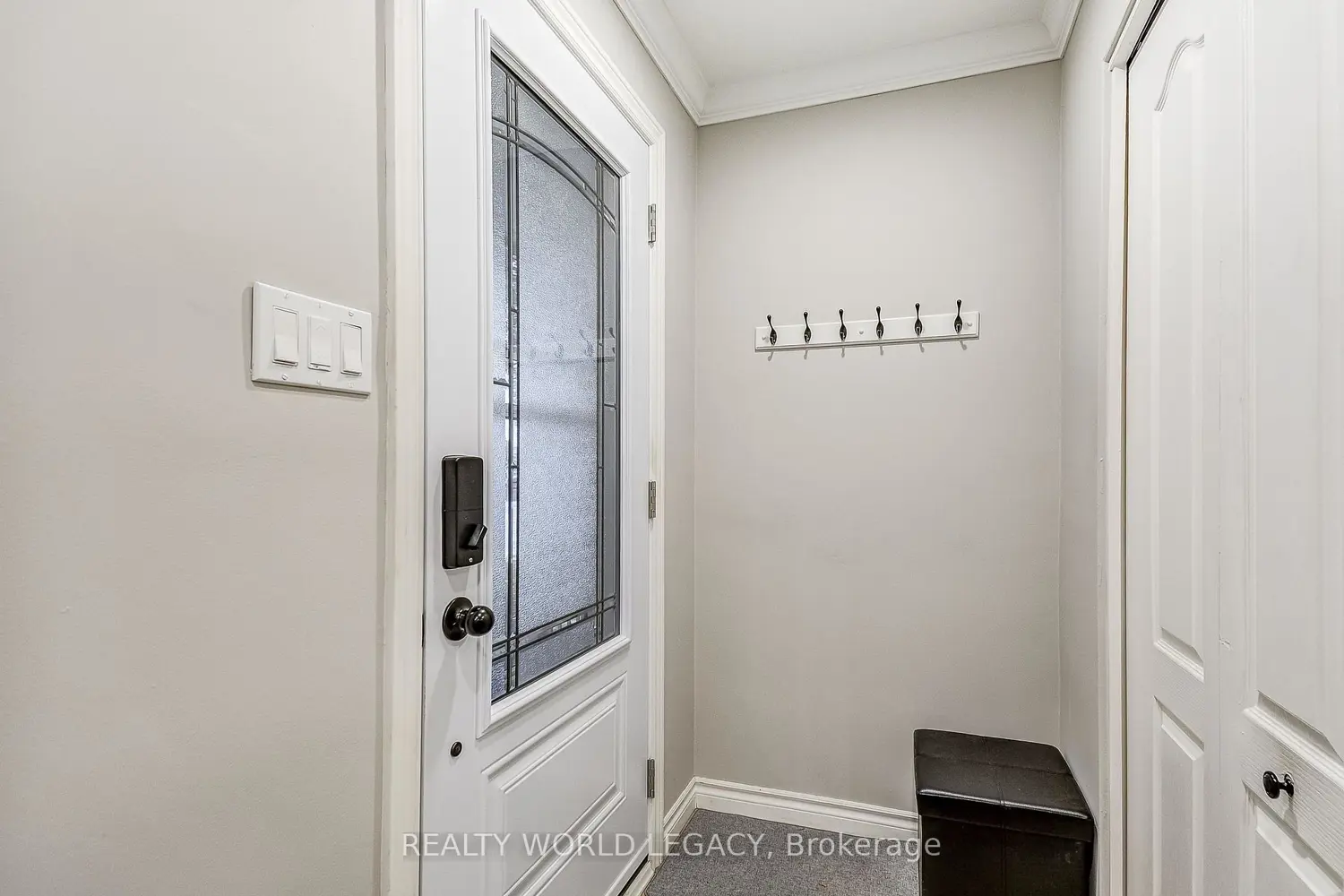 Additional image 3 of 132 Barlake Avenue 35