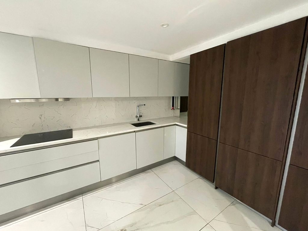 Additional image 3 of 3 bed flat to rentWharfside Street, Birmingham, West Midlands B1
