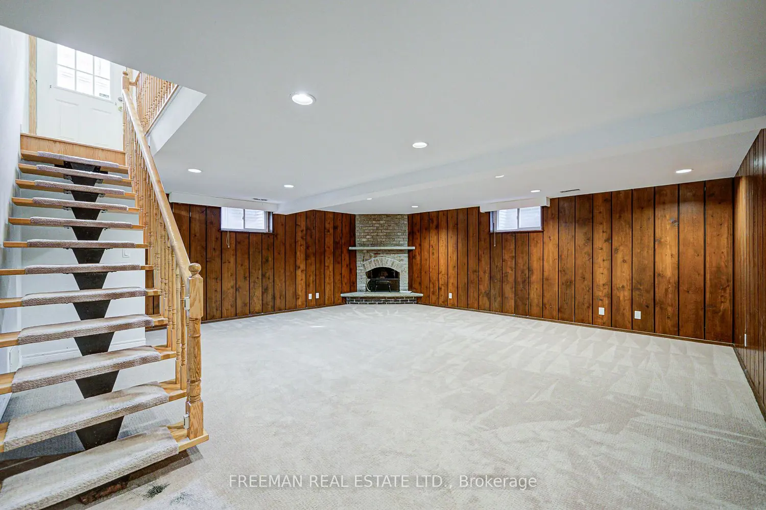 Additional image 16 of 1528 Knareswood Drive