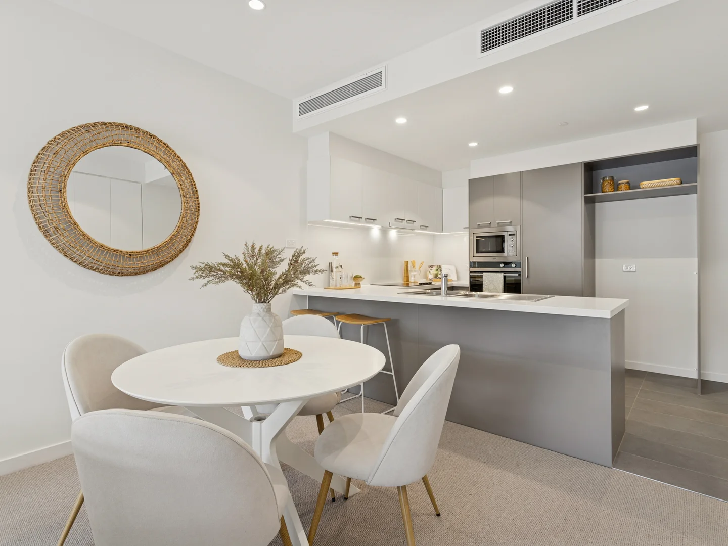 Additional image 4 of 246/431 Racecourse Road, Mornington VIC 3931