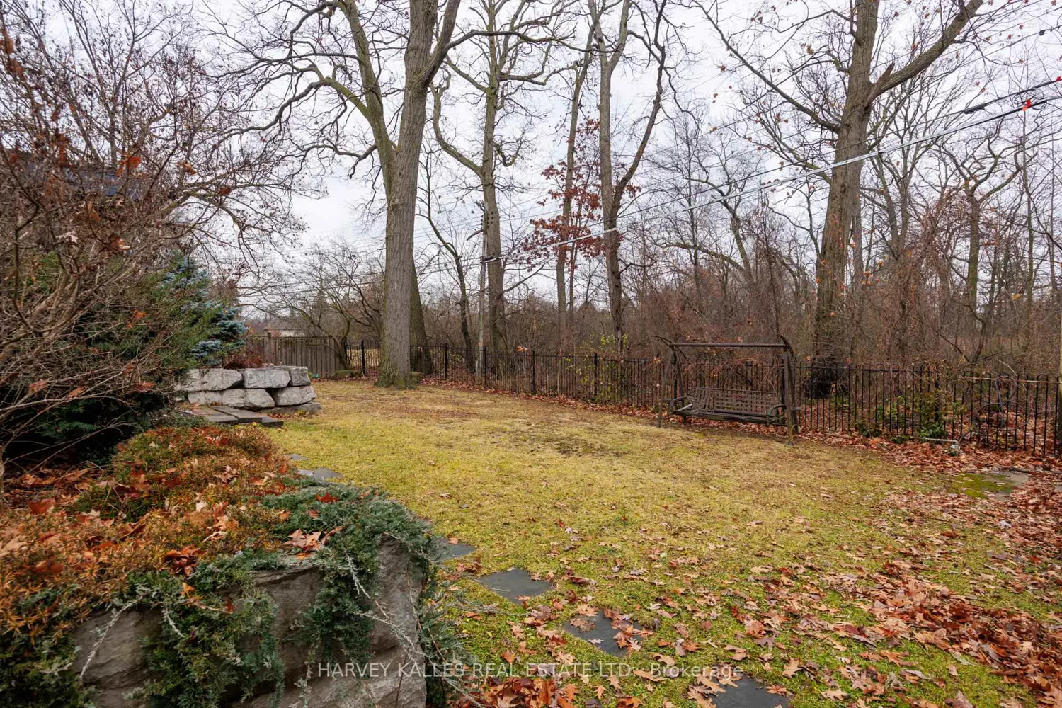 Additional image 11 of 19 Blair Athol Crescent