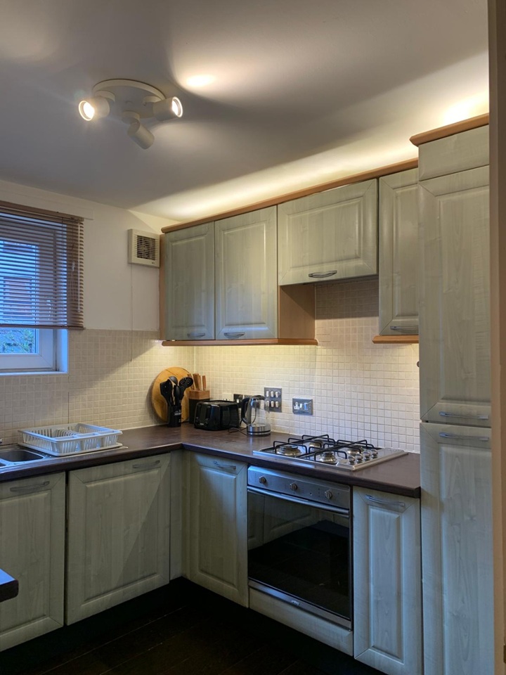 Additional image 9 of 2 Bed Flat, Albion Gardens, EH7, N1 7GU