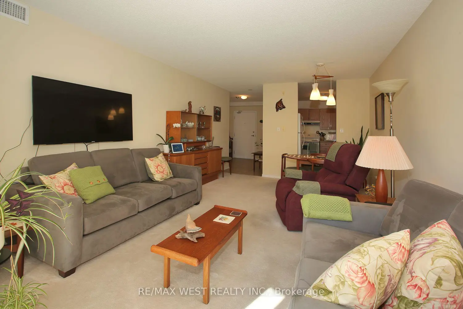 Additional image 7 of 32 Church Street 223