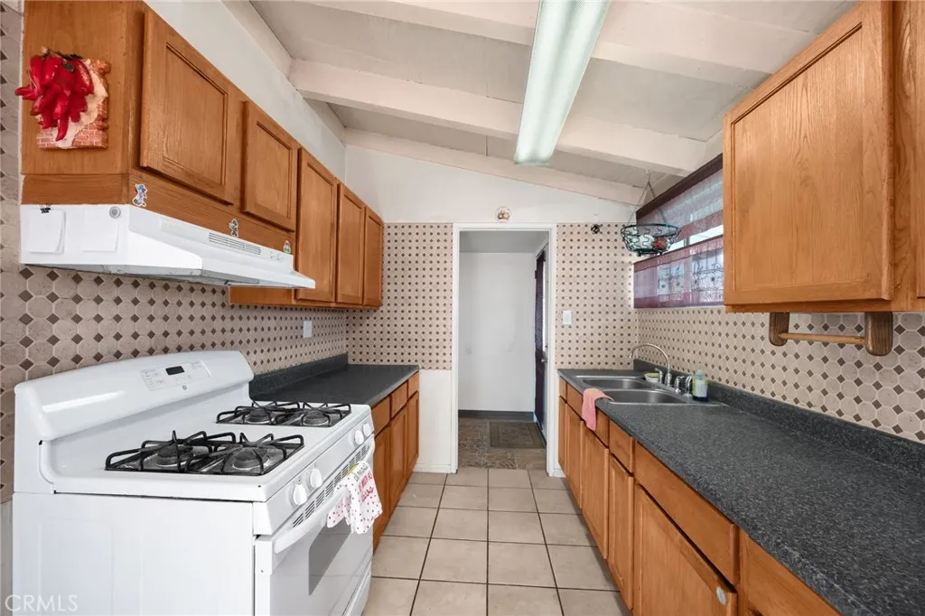 Additional image 57 of 10919 1st Ave, Whittier, CA 90603