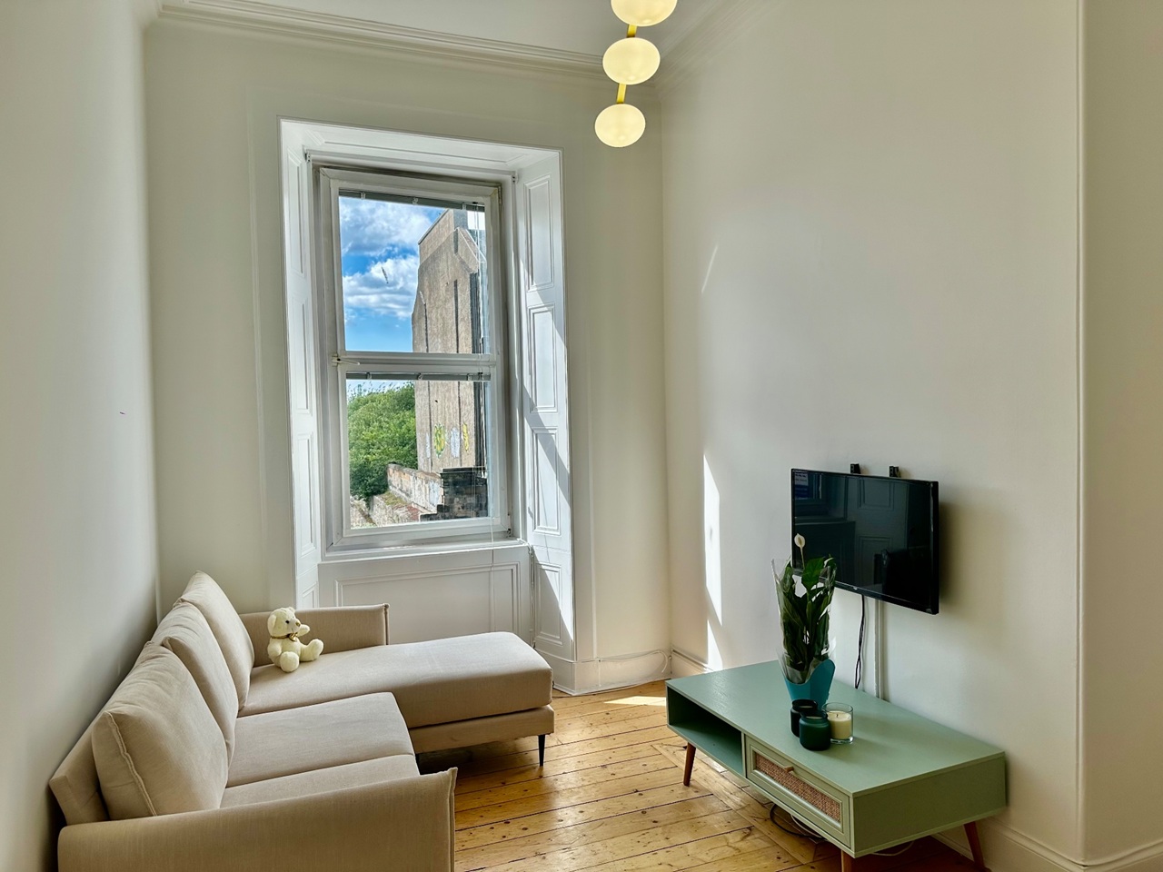 Additional image 2 of 3 Bed Flat, Easter Road, EH6, N1 7GU