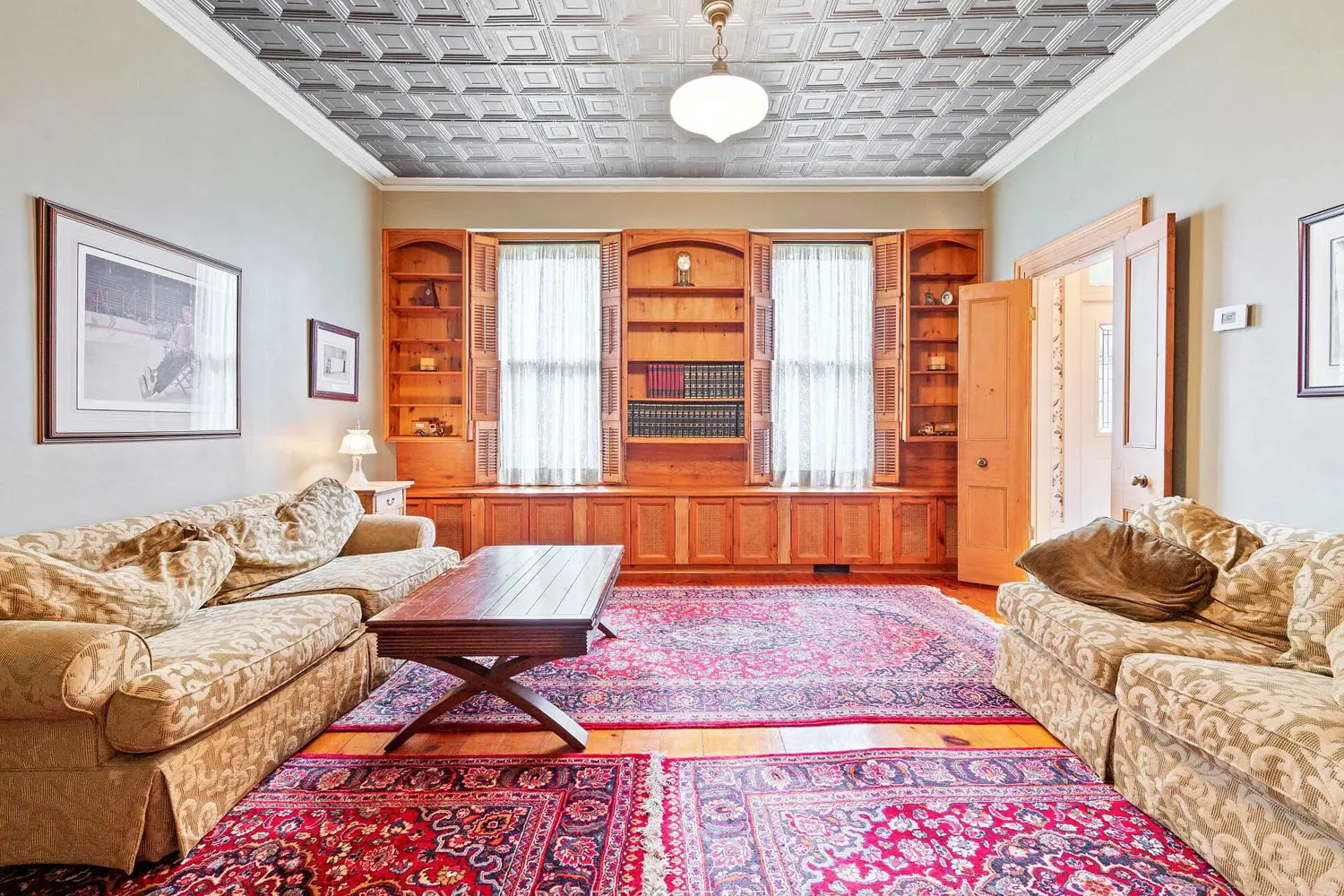 Additional image 5 of 11 Third Avenue