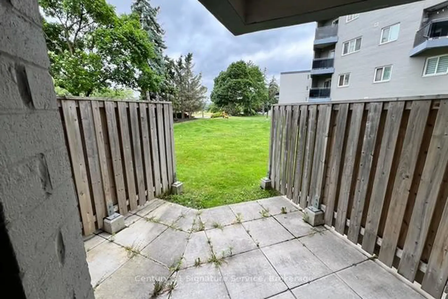 Additional image 20 of 2001 Bonnymede Drive 15