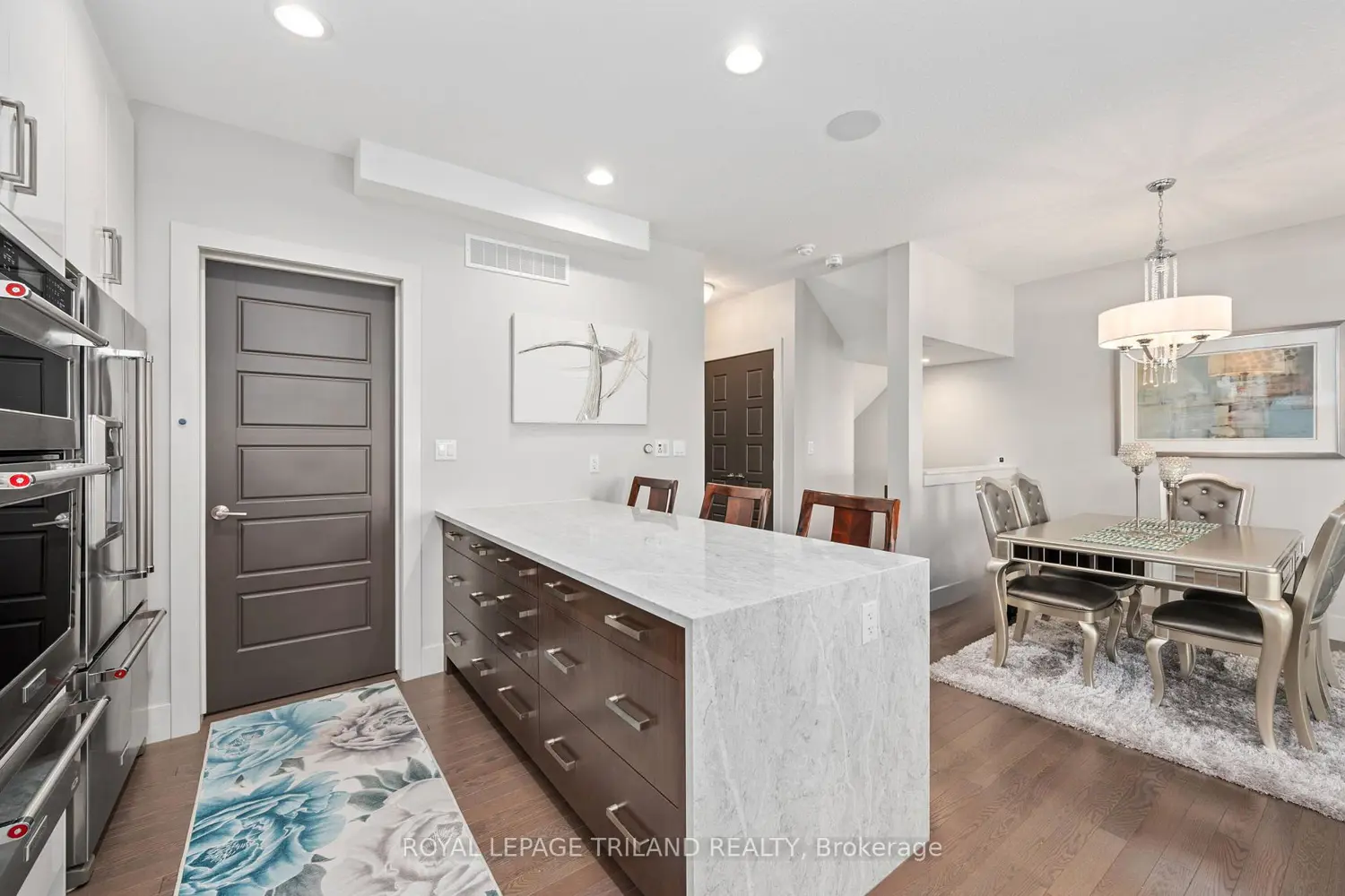 Additional image 6 of 355 Edith Cavell Boulevard 15