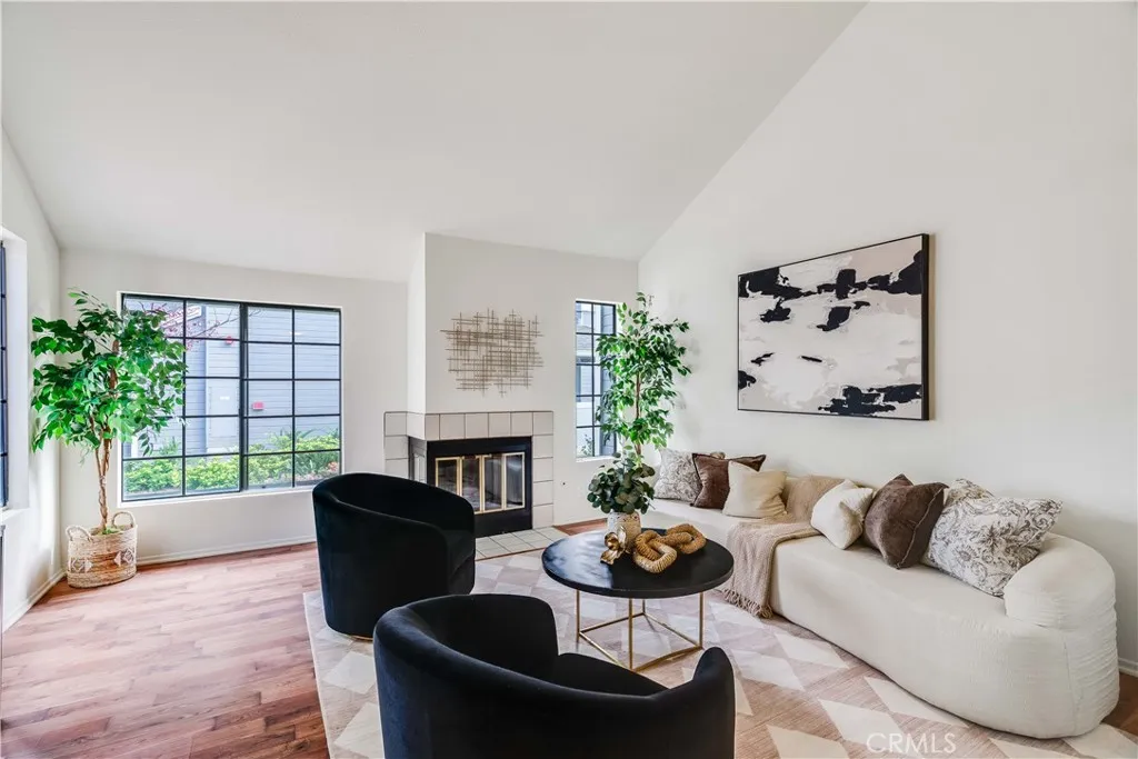 Additional image 11 of 302 Monroe Court, Azusa, CA 91702