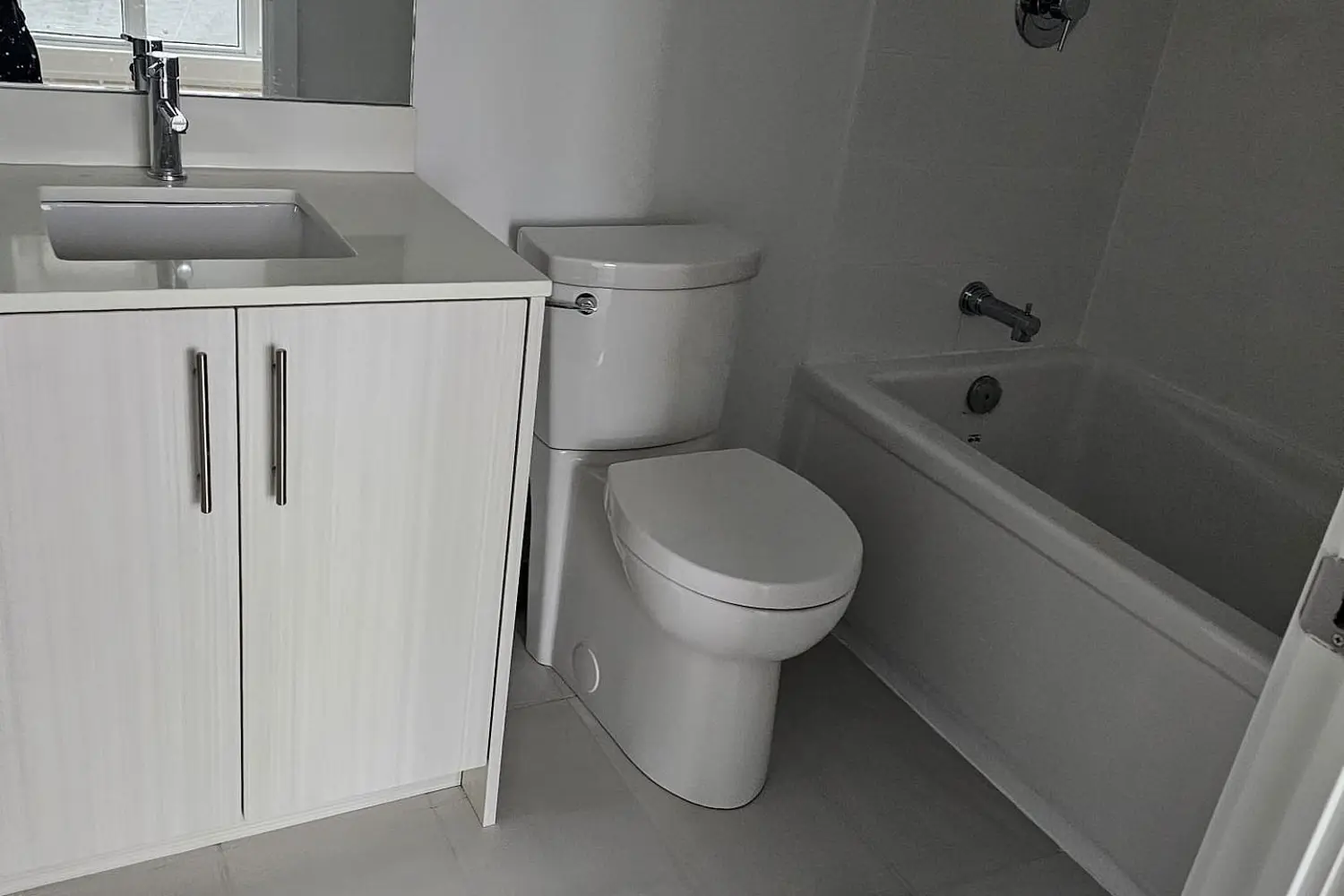 Additional image 14 of 215 Veterans Drive 601