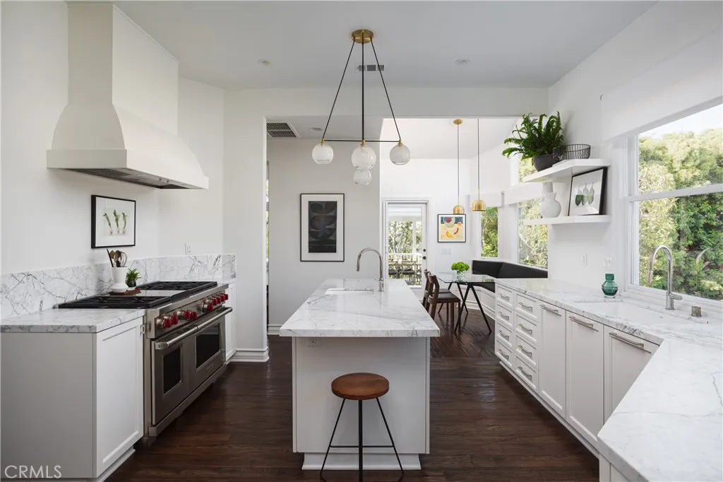 Additional image 70 of 212 Kings Pl, Newport Beach, CA 92663