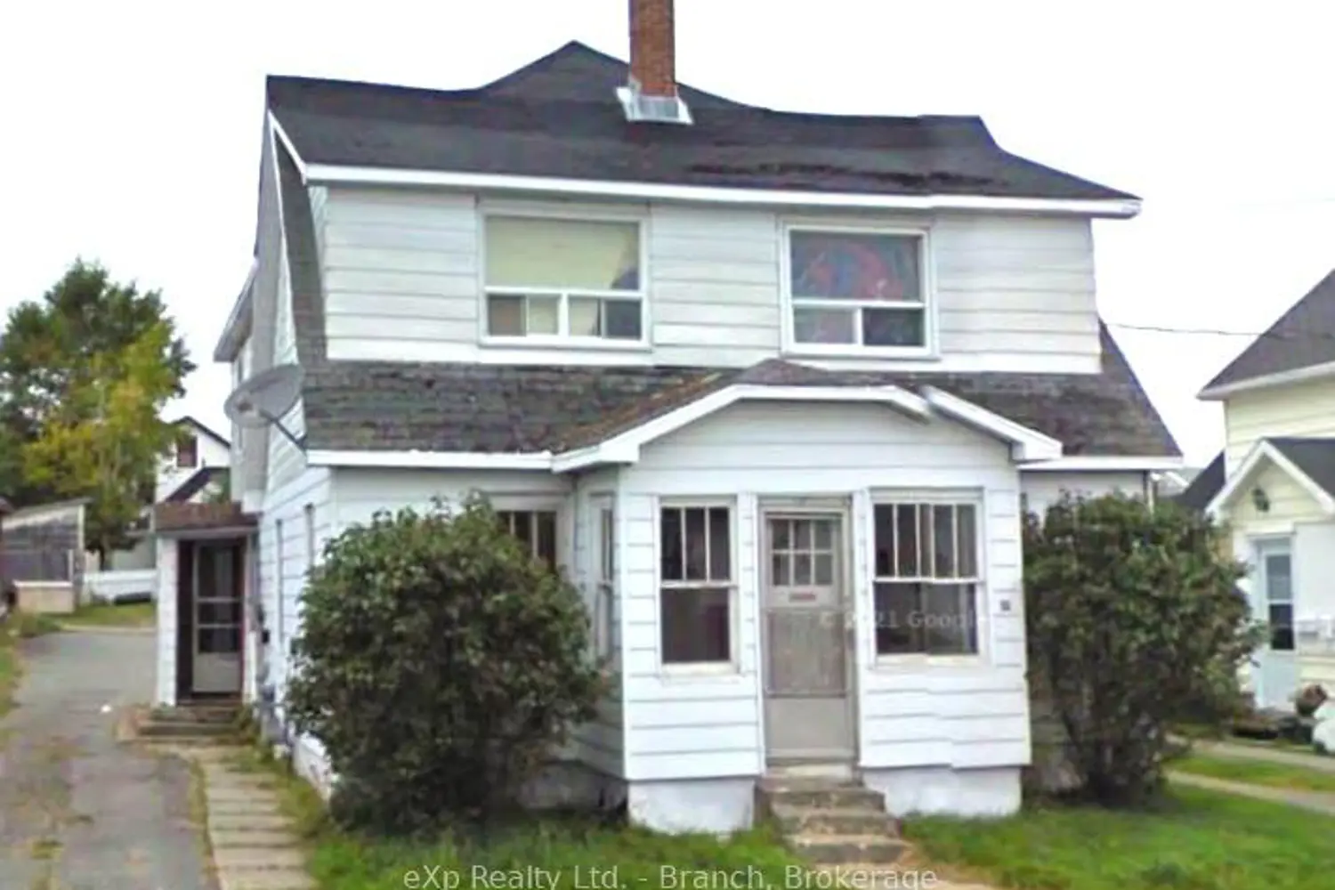 51 Hudson Bay Avenue