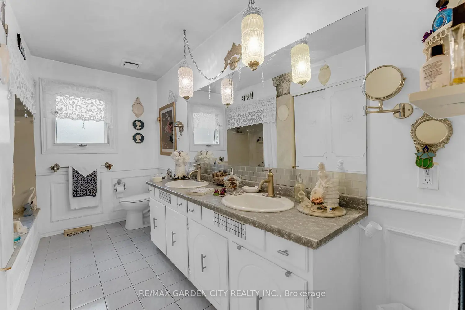 Additional image 11 of 4200 Eastdale Drive