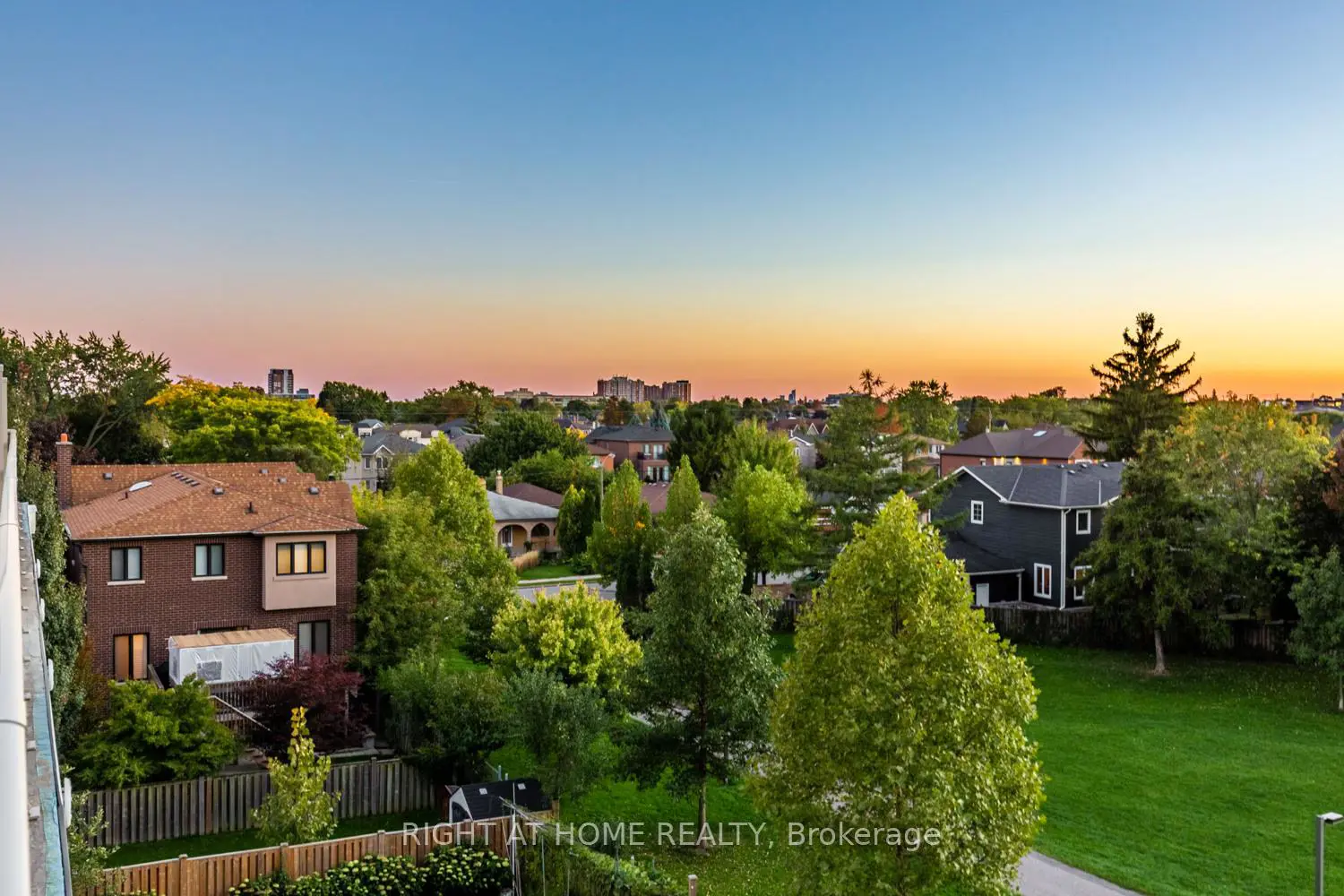 Additional image 18 of 722 Marlee Avenue 406
