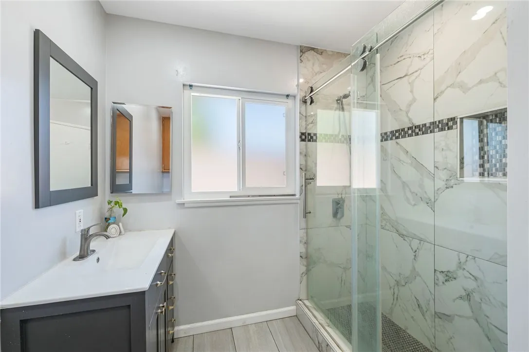 Additional image 71 of 184 Palmyra Dr, San Bernardino, CA 92404