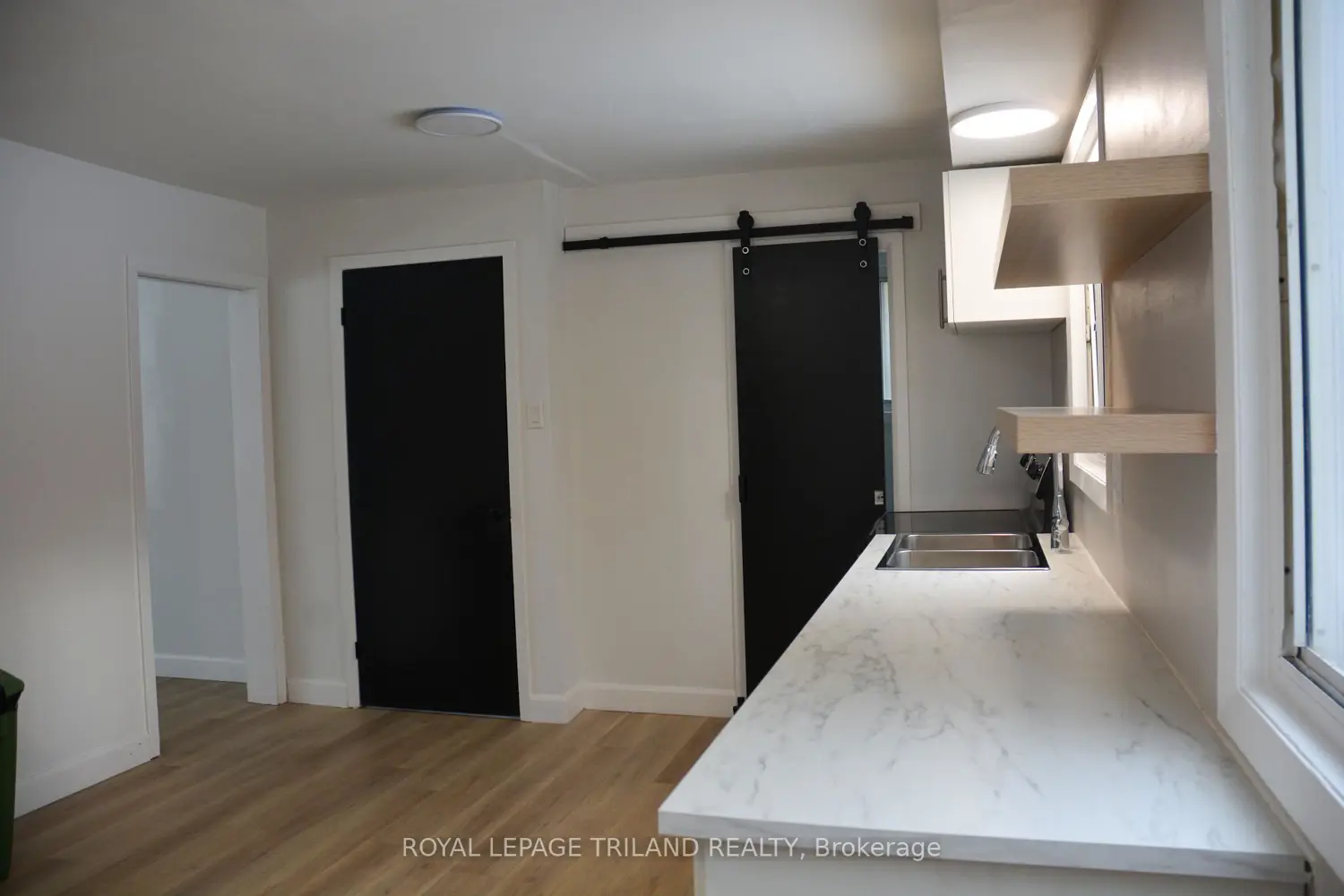 99 Cecilia Avenue photo 5