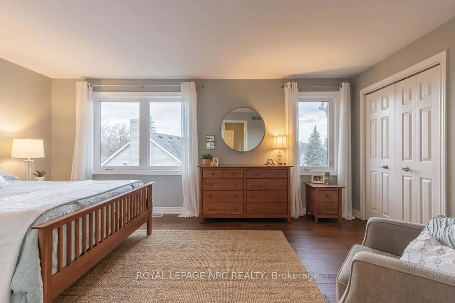 Additional image 11 of 1 Lakeside Drive 13