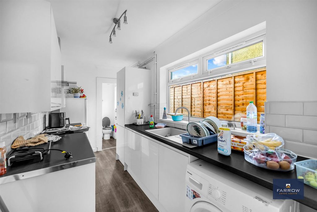 Additional image 6 of 3 bed terraced house to rentRipon Street, Grimsby DN31