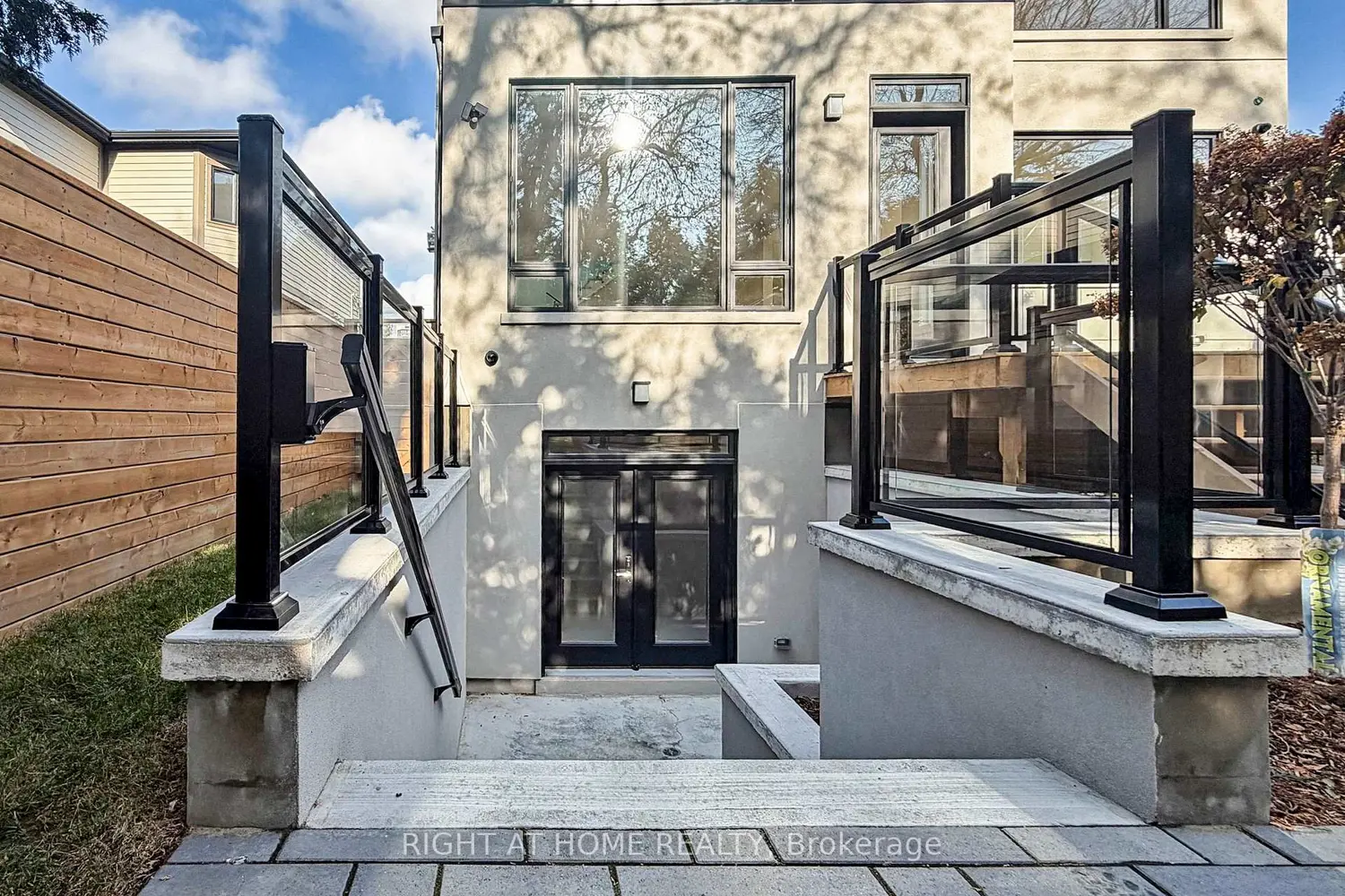 Additional image 18 of 19 Putney Road