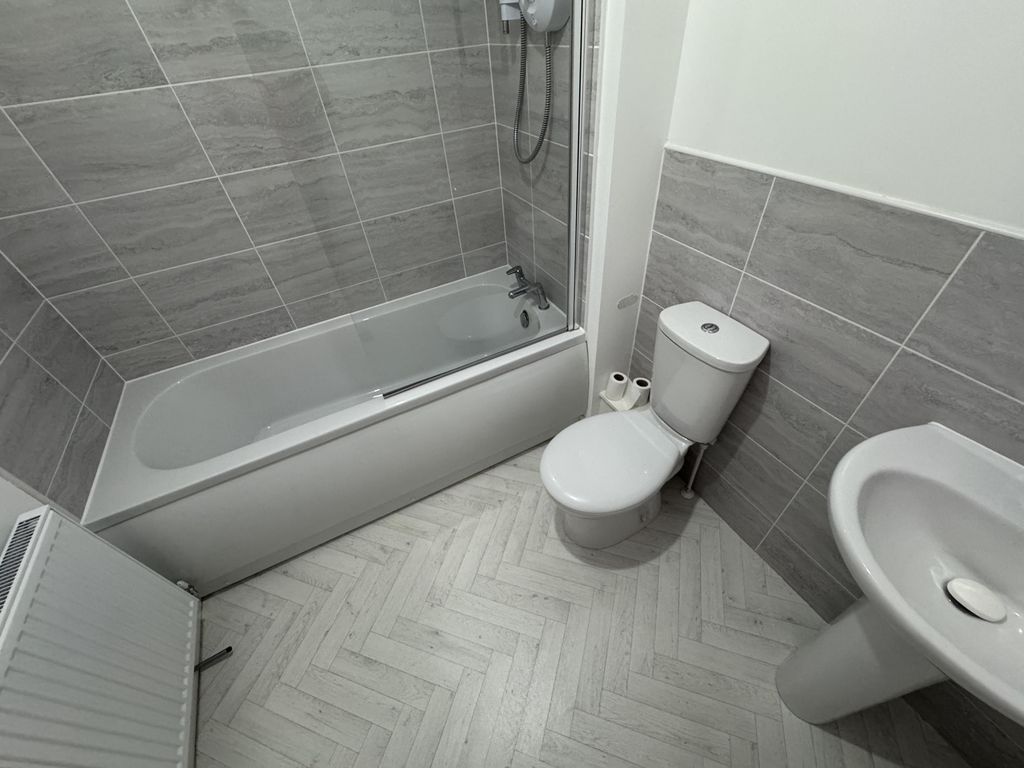 Additional image 10 of 3 bed terraced house to rentKeggie Place, Edinburgh EH17