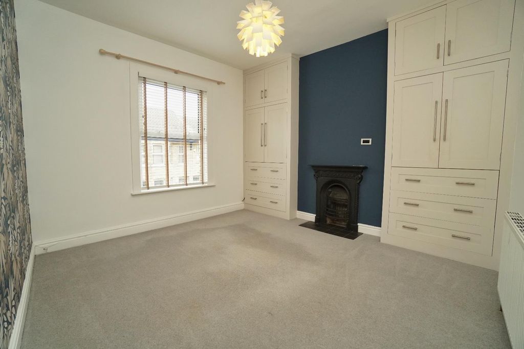 Additional image 10 of 4 bed terraced house to rentSt. Olaves Road, Off Bootham, York YO30