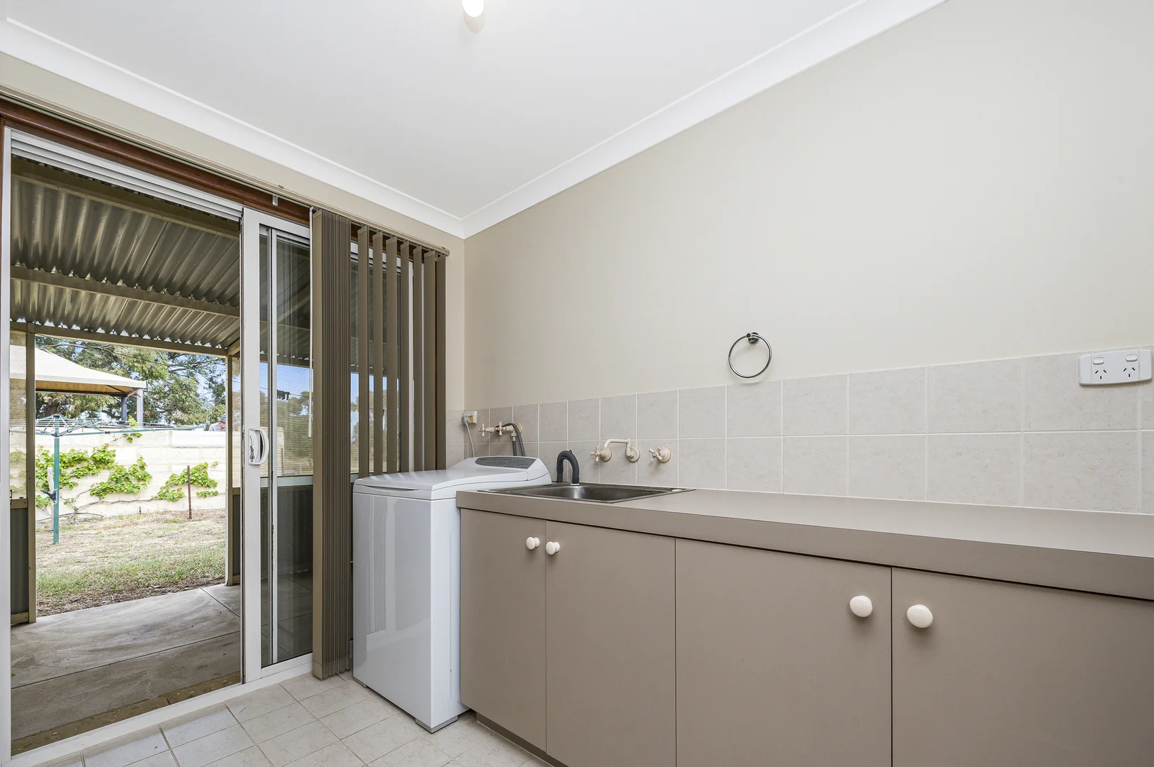 Additional image 19 of 748 Ocean Farm Drive, Nilgen WA 6044