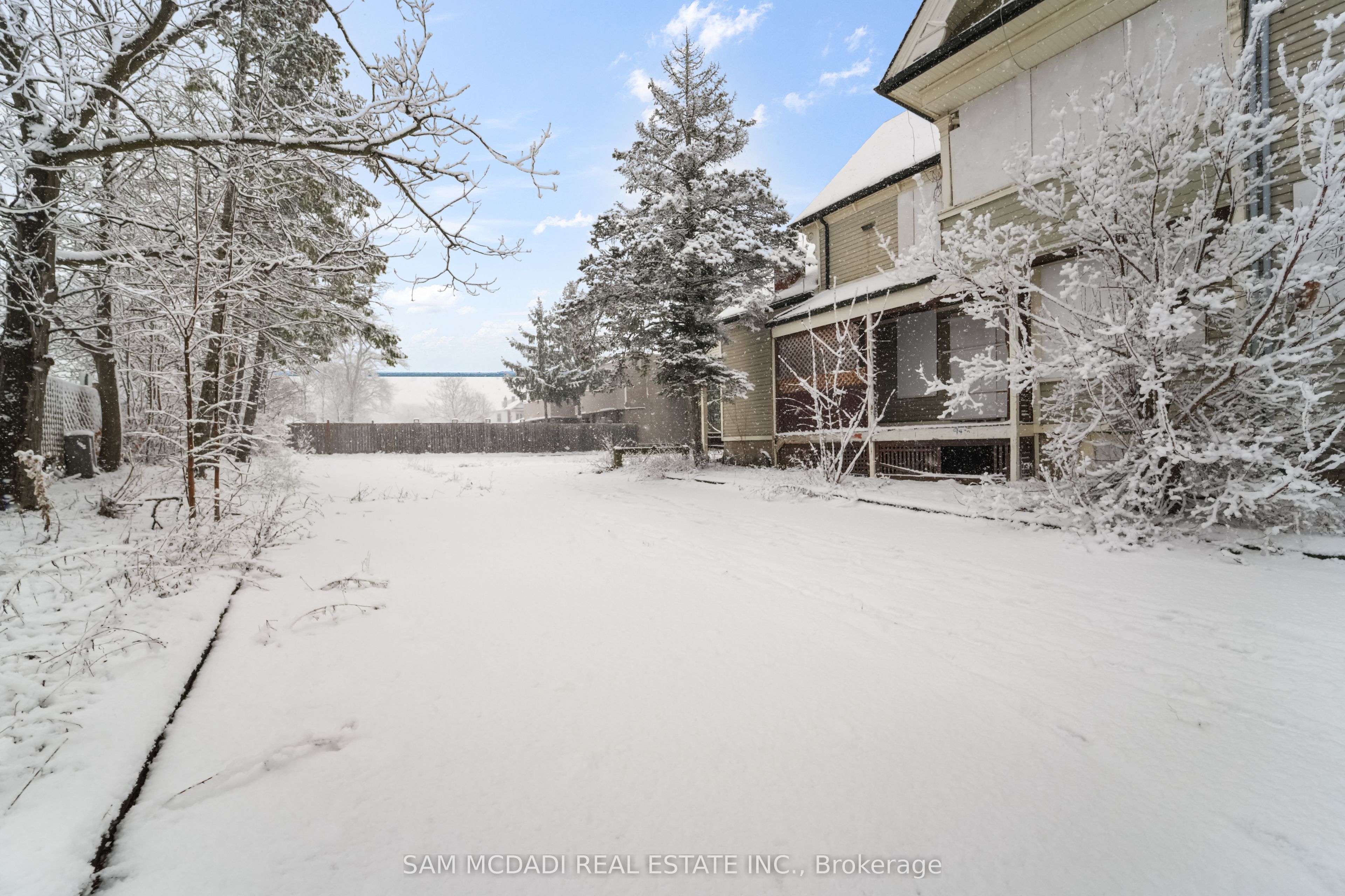 Additional image 5 of 24 Burgar Street, Welland, ON, L3B 2S7