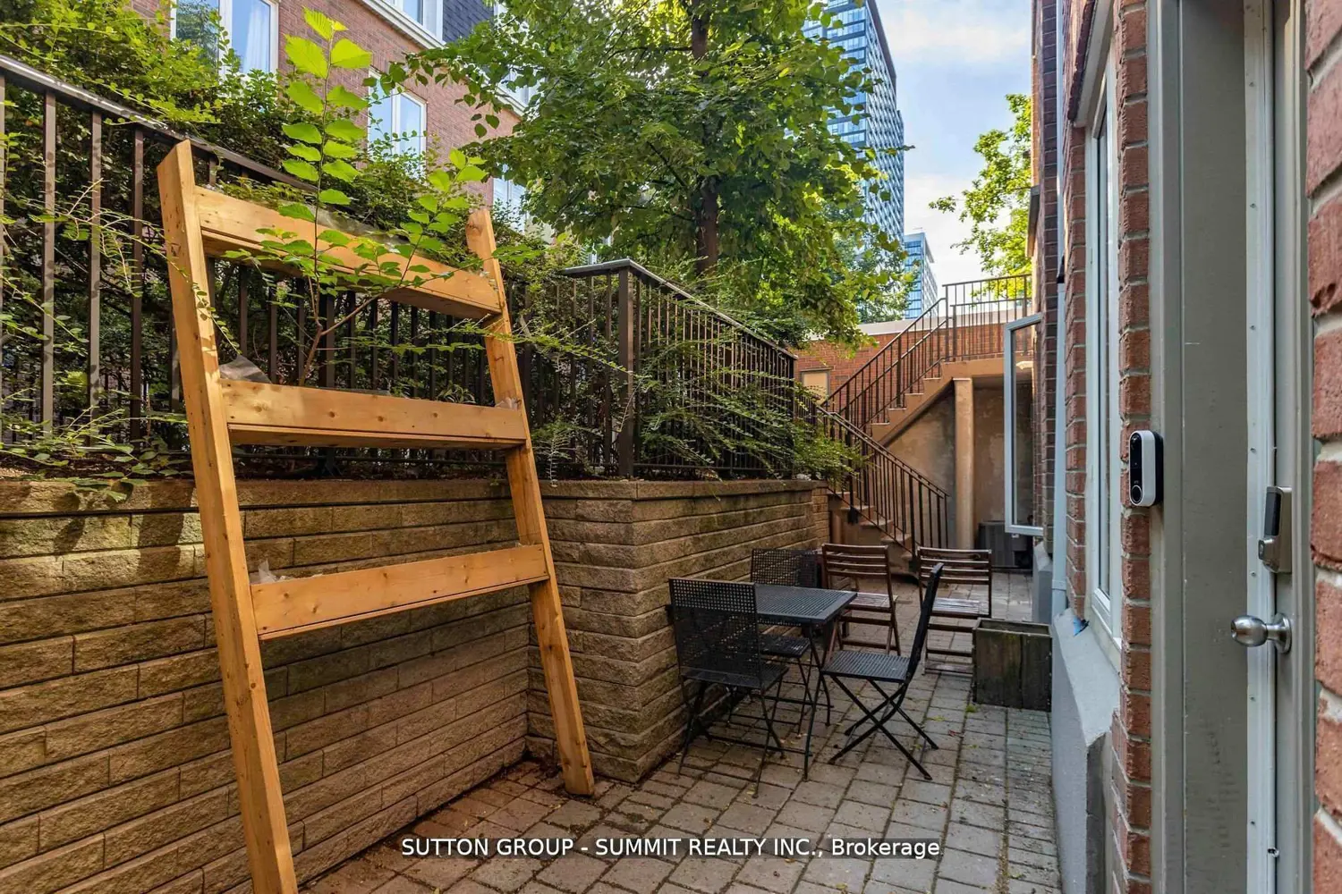 Additional image 15 of 12 Douro Street 421