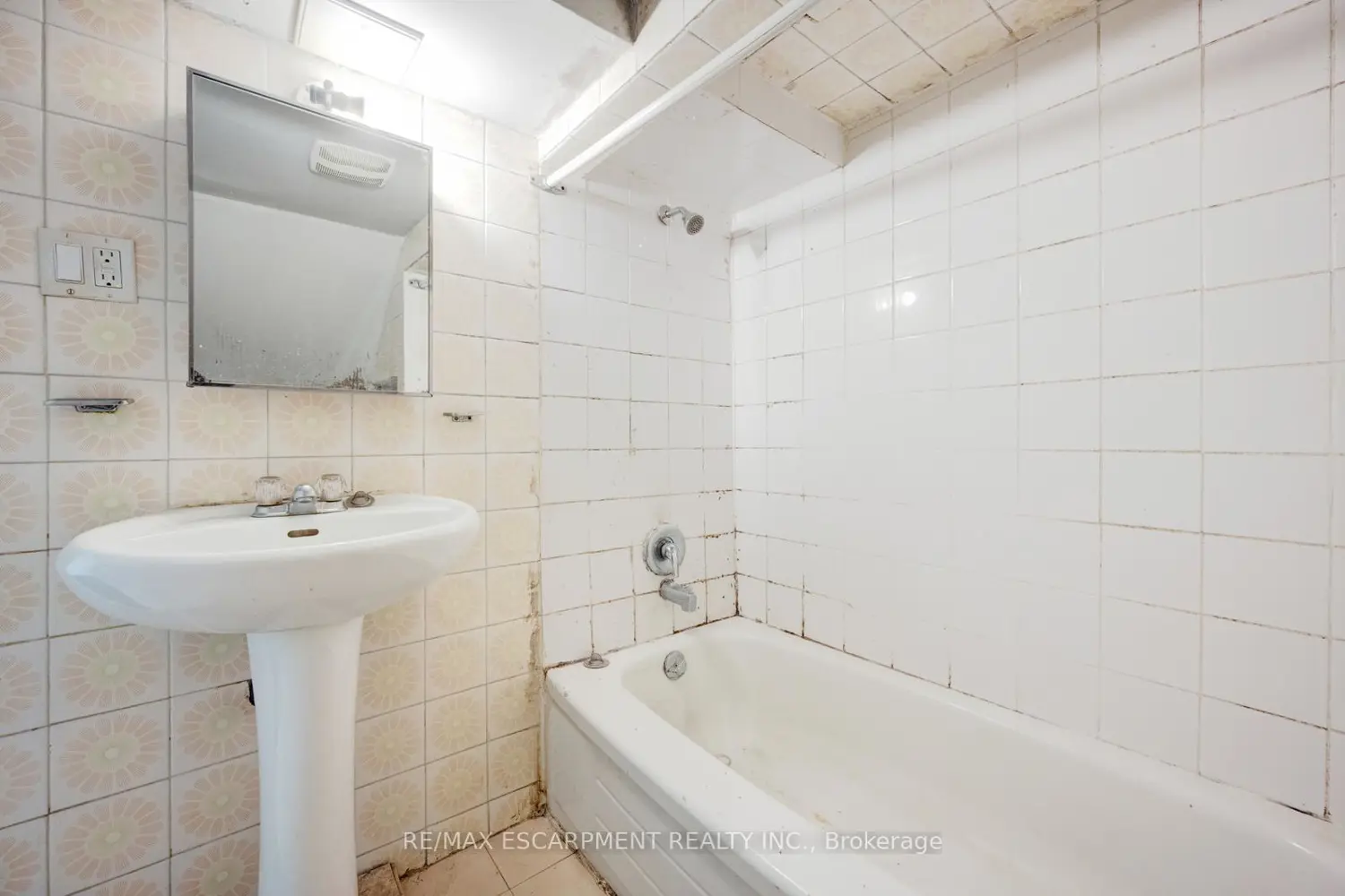 Additional image 15 of 7270 Topping Road