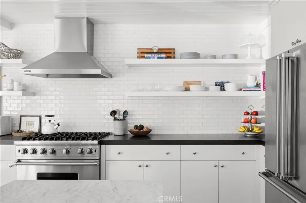 Additional image 14 of 213 Via Mentone, Newport Beach, CA 92663