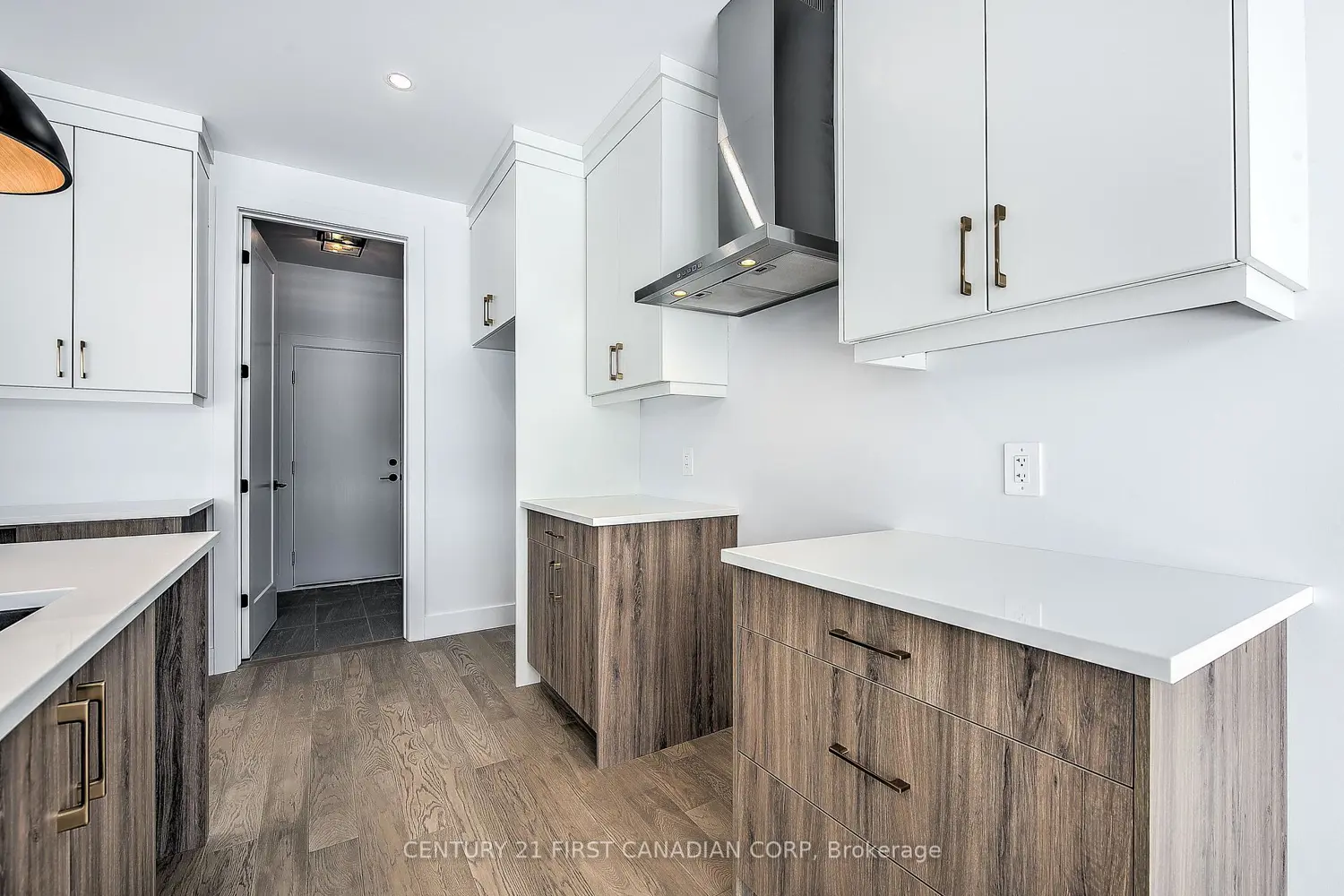 Additional image 7 of 245 Hesselman Crescent